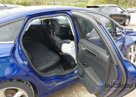 2013 Ford Fusion Se z USA, uszkodzony, nr VIN 3FA6P0HR8DR164049